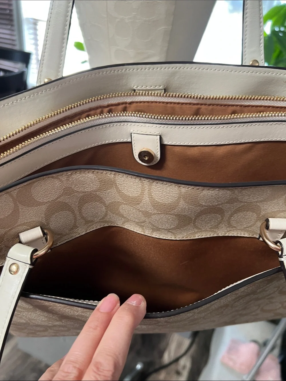 Coach Chalk Signature Laptop bag